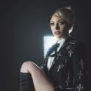 Mykie - 454 x 808