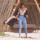 Arielle Kebbel Spotted at the Beach with a Clairvoyant