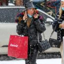 Corinne Olympios – Shopping with friends on New Year’s Day in Aspen - 454 x 681