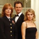 Operating Instructions - Emily Rose, Johnny Sneed, Christine Lahti - 454 x 340