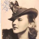 Astrid Allwyn - 454 x 586