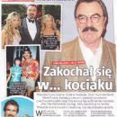 Jillie Mack and Tom Selleck - Tele Tydzień Magazine Pictorial [Poland] (23 July 2021)