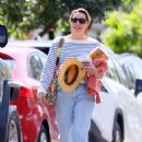 Claudia Karvan – Leaving her home in Sydney - 454 x 681