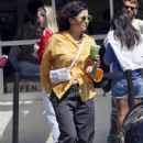 Alia Shawkat – Grabs a green juice in Los Feliz - 454 x 681