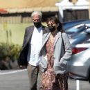 Mary Steenburgen – Shopping candids in Los Angeles - 454 x 655