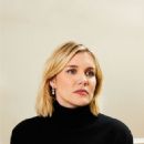 Emerald Fennell - Harper's Bazaar Magazine Pictorial [United Kingdom] (December 2023) - 454 x 602