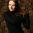 Ewelina Flinta - 400 x 596