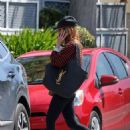 Ashlee Simpson – Seen morning pilates class in Los Angeles
