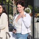Lana Del Rey &#8211; Shopping at L&#8217;agence on Melrose Place in West Hollywood