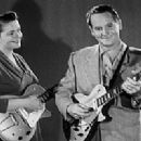 Les Paul and Mary Ford - 314 x 200