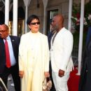 Kris Jenner – Departs from Ritz-Carlton Hotel in New York - 454 x 681