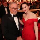 Steven Spielberg and Rachel Brosnahan - 81st Golden Globe Awards (2024) - 454 x 303
