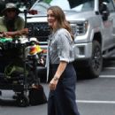 Drew Barrymore – With Gayle King on the Times Square Ferris Wheel to film a promotion in New York