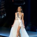 Enikő Kecskès- Miss Universe 2018- Evening Gown Competition