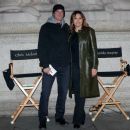 Mariska Hargitay – With Christopher Meloni on set of ‘Law and Order Special Victims Unit’ in NYC - 454 x 388