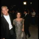 Matthew Lillard and Neve Campbell - The 70th Annual Academy Awards (1998)