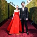 Julianne Moore and Bart Freundlich  - 81st Golden Globe Awards (2024) - 454 x 351