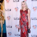 Andreja Pejic – Fashion Freak Show in Paris - 454 x 681