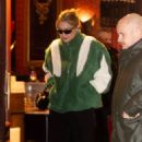 Gigi Hadid – On a night out at the Al-Ajami Lebanese restaurant in Paris - 454 x 807