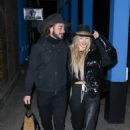 Corinne Olympios – Spotted with a mystery man while leaving Kemo Sabe in Aspen - 454 x 681