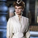 Dune - Francesca Annis - 454 x 685