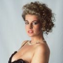 Danuta Lato - 454 x 698