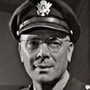 Twelve O'Clock High - Dean Jagger - 320 x 240