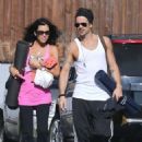 Colin Farrell & His Sister Claudine Hit Up A Yoga Class - 454 x 471