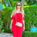 Adriana de Moura – Exit out of the Beverly Hills Hotel - 454 x 681