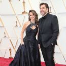 Penélope Cruz and Javier Bardem - The 94th Annual Academy Awards (2022) - 447 x 612