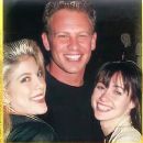 Shannen Doherty at Ian Ziering's bday bash, 30 March 1993 - 376 x 460