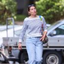 Claudia Karvan – Leaving her home in Sydney - 454 x 681