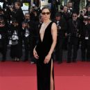 Natasha Andrews – ‘Le Comte De Monte-cristo’ Red Carpet – 2024 Cannes Film Festival - 454 x 568