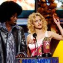Eddie Griffin and Brittany Murphy - The 2002 MTV Movie Awards - 454 x 335