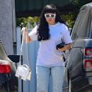 Amanda Bynes &#8211; Seen at Jack in The Box drive-thru and an Urgent Cafe in Los Angeles