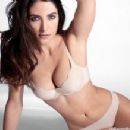 Alejandra Martinez - 350 x 219