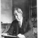 Naohide Yatsu