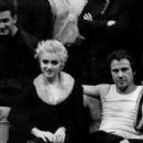 Sean Penn, Madonna, Harvey Keitel, Lorraine Bracco - 454 x 354