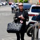 Ashlee Simpson – Arriving at gym session in Studio City