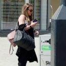 Rita Simons – Arrive at the Slough Ice Arena for practice - 454 x 614