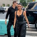 Kim Kardashian – Leaving her hotel in New York - 454 x 671