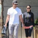 Olivia Munn and Aaron Rodgers - 454 x 509