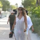 Lady Victoria Hervey &#8211; Seen at the beach in Miami