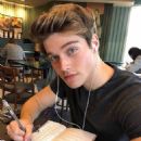 Froy Gutierrez