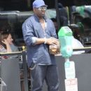 Johnny Gill is spotted out for lunch in Beverly Hills, California on April 6, 2016 - 417 x 600