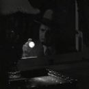 The Crime Doctor's Strangest Case - Warner Baxter - 454 x 339