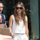 Jessica Alba – Leaves her hotel in New York