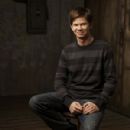 Lee Norris - 300 x 466