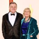 Brendan Gleeson and Mary Gleeson - The 95th Annual Academy Awards (2023) - 436 x 612