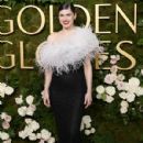 Alexandra Daddario - The 82nd Golden Globe Awards - 429 x 612